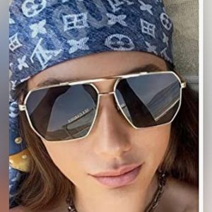 Gold frame sunglasses